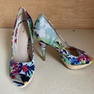 Apt 9 Floral Heels